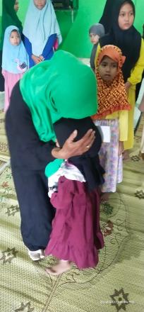 Pengajian dan Santunan Anak Yatim oleh Muslimat NU Ranting Bangunharjo di PonPes. Darul Falah