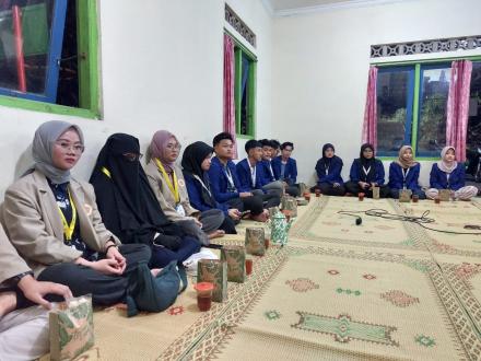 Partisipasi Mahasiswa KKN UGM Dan UNY Dalam Musyawarah Pokgiat Padukuhan Gatak