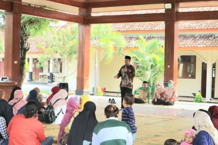 Pemantauan Perdana PMT Balita dan Ibu Hamil Tahun 2025 di Kalurahan Bangunharjo