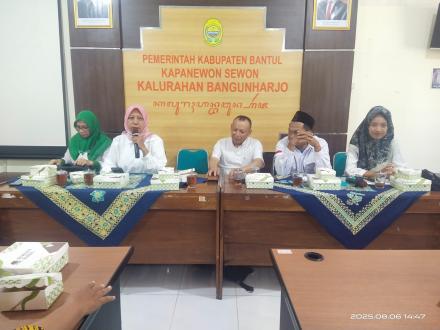 Bimtek Penanganan Stunting Melalui Pemenuhan PMT Berbasis Pangan Lokal Di Kalurahan Bangunharjo